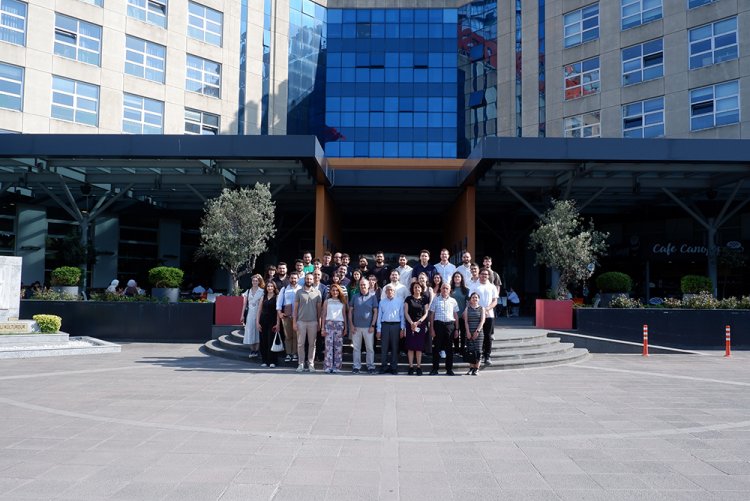 Elektrik-Elektronik Mühendisliği Bölümü Mezun Paneli 