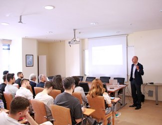 “Mühendislik Eğitimi ve İş Hayatı" Semineri